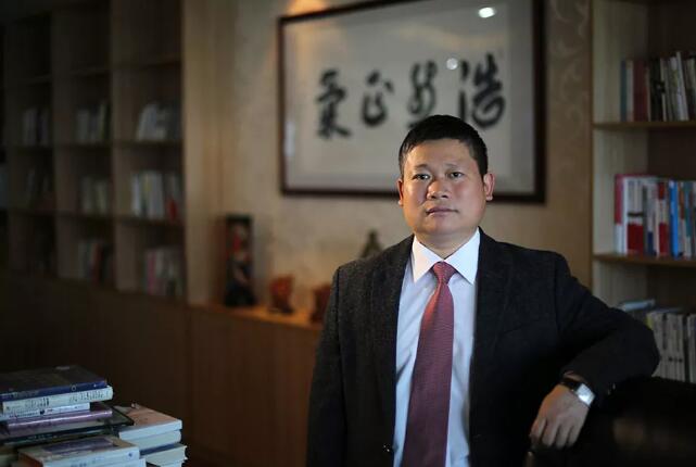 201804180845169400 ONE游戏官网-皇马巴塞赞助商