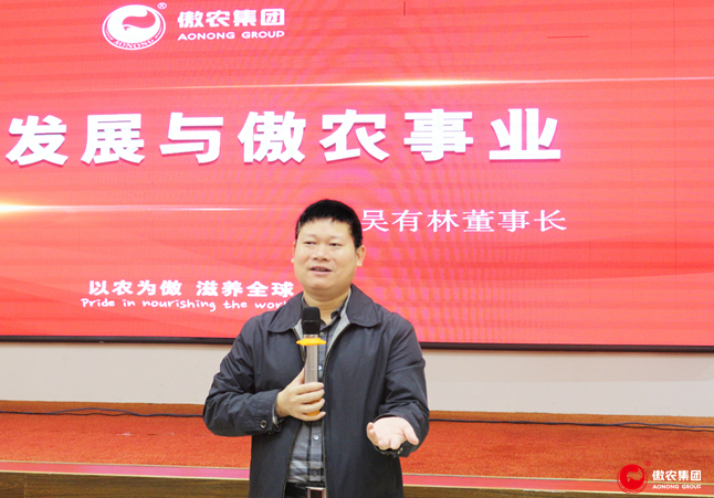 201810181402299623 ONE游戏官网-皇马巴塞赞助商