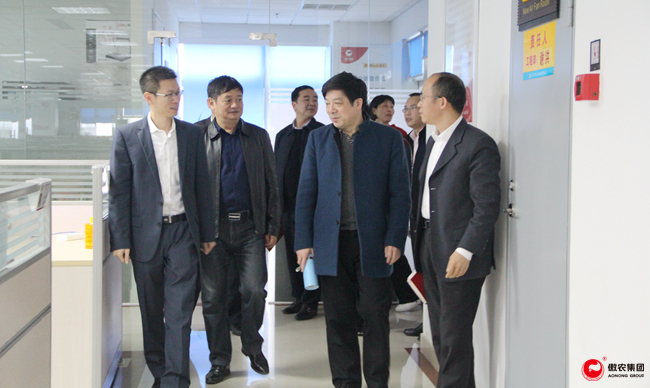 201812280834569319 ONE游戏官网-皇马巴塞赞助商