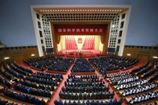 ONE游戏官网-皇马巴塞赞助商