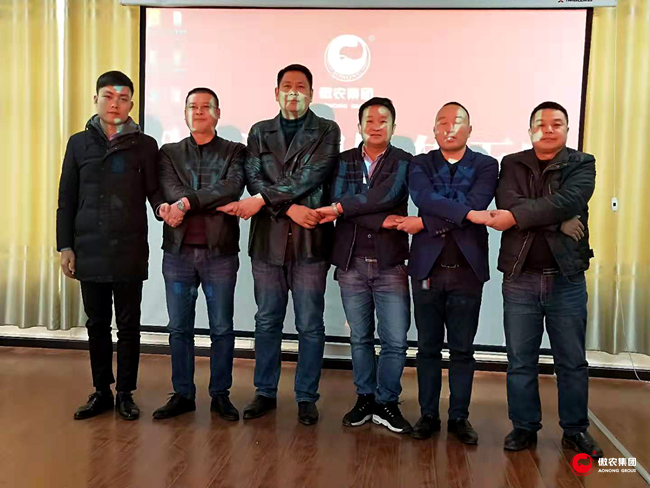 ONE游戏官网-皇马巴塞赞助商