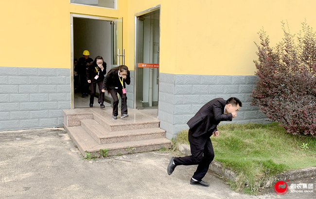 201904021616378174 ONE游戏官网-皇马巴塞赞助商