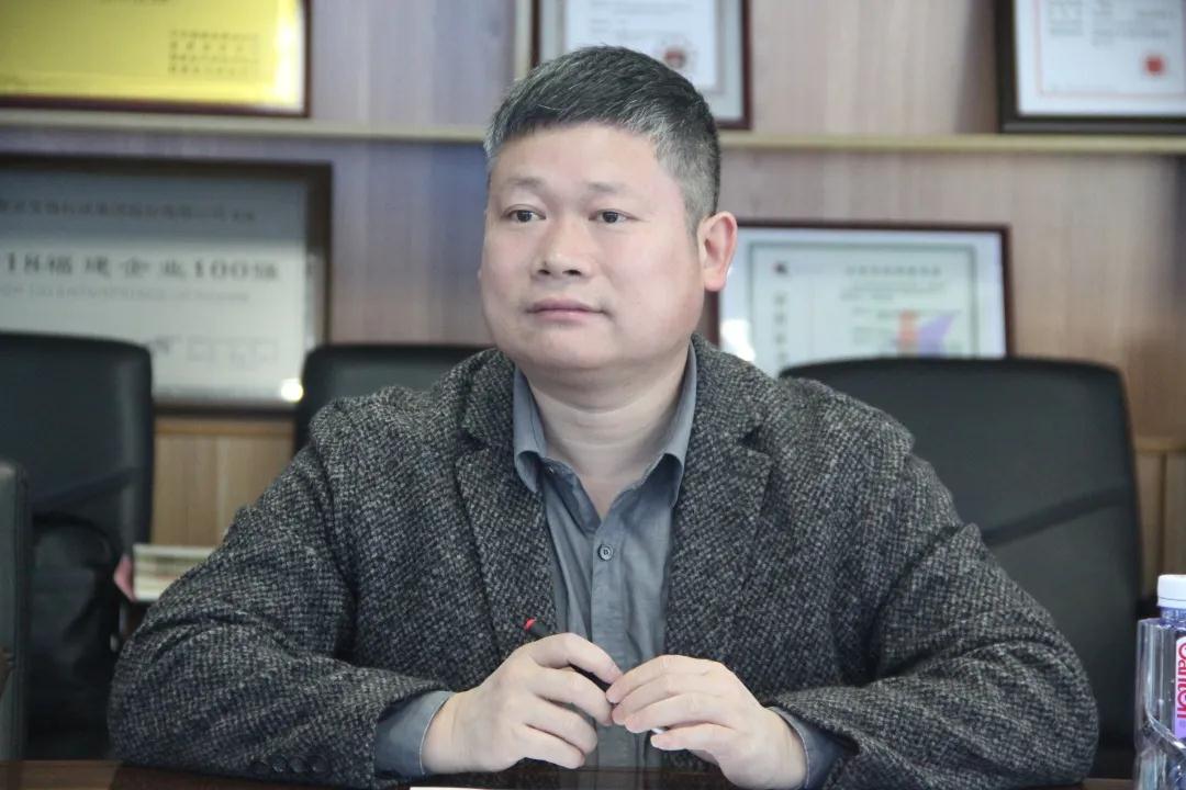 ONE游戏官网-皇马巴塞赞助商