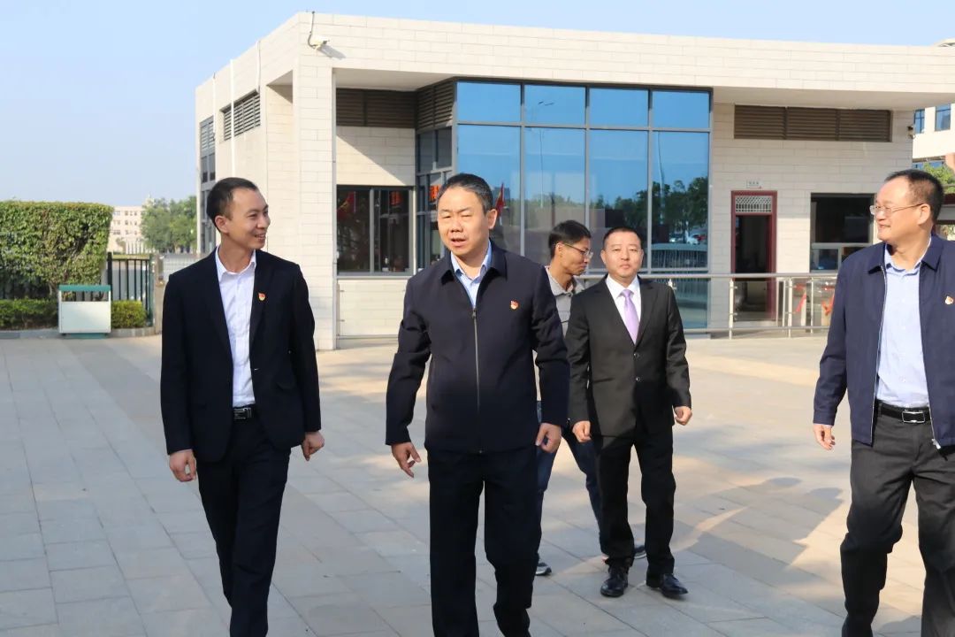 ONE游戏官网-皇马巴塞赞助商
