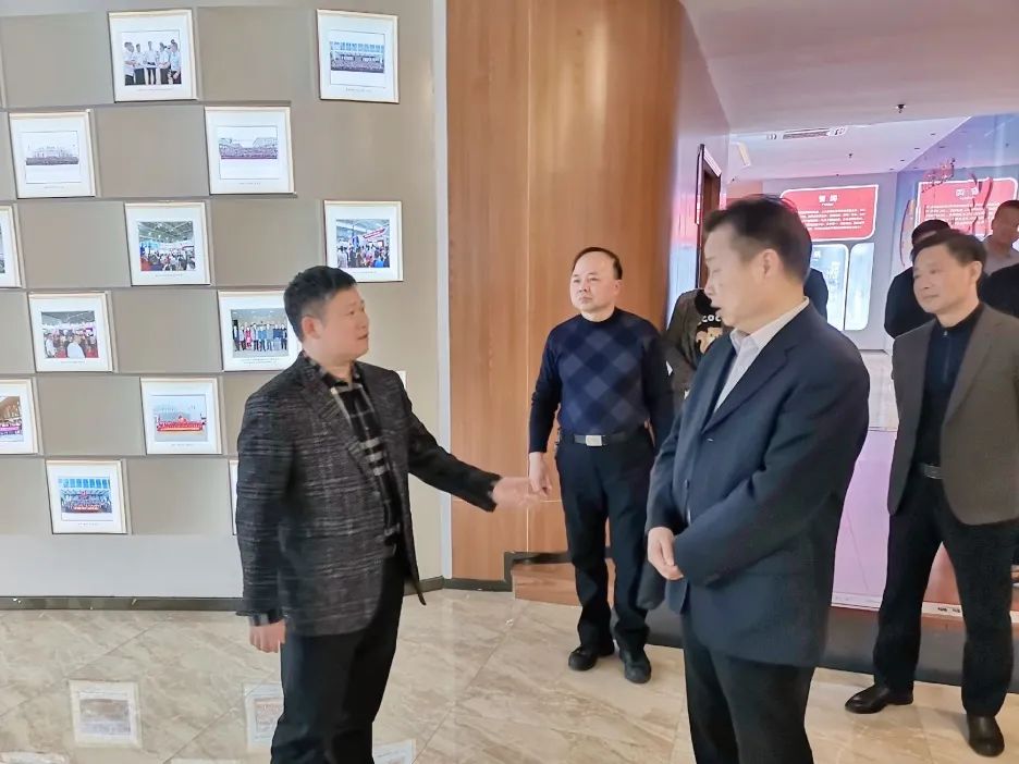 ONE游戏官网-皇马巴塞赞助商