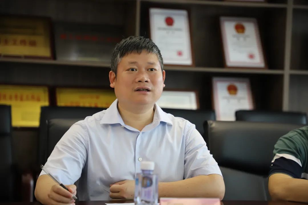 ONE游戏官网-皇马巴塞赞助商