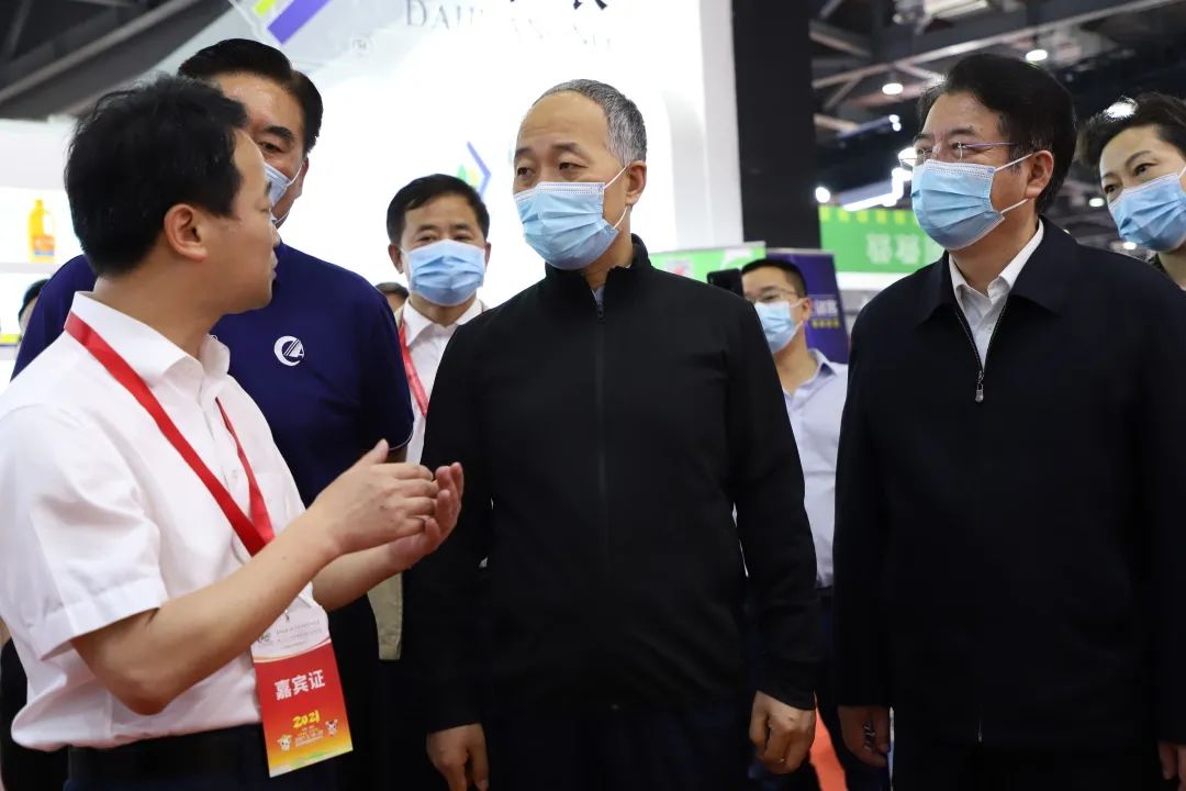 ONE游戏官网-皇马巴塞赞助商
