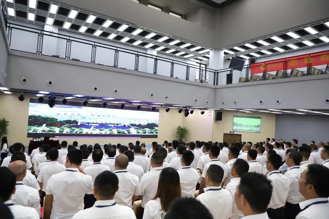 ONE游戏官网-皇马巴塞赞助商