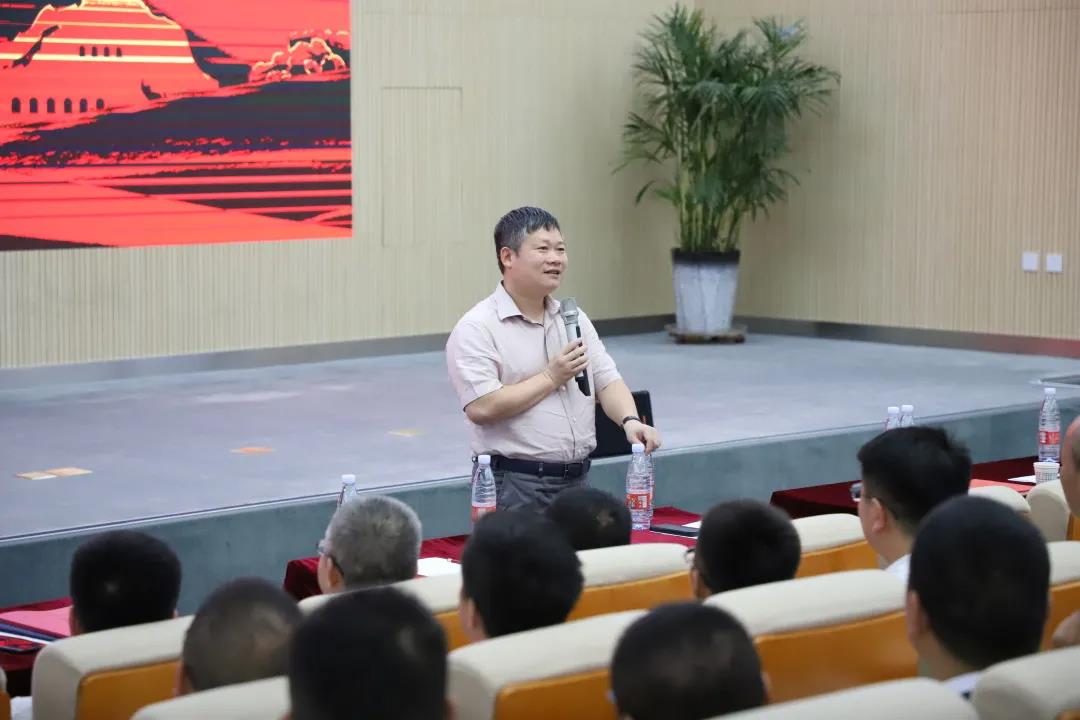 ONE游戏官网-皇马巴塞赞助商
