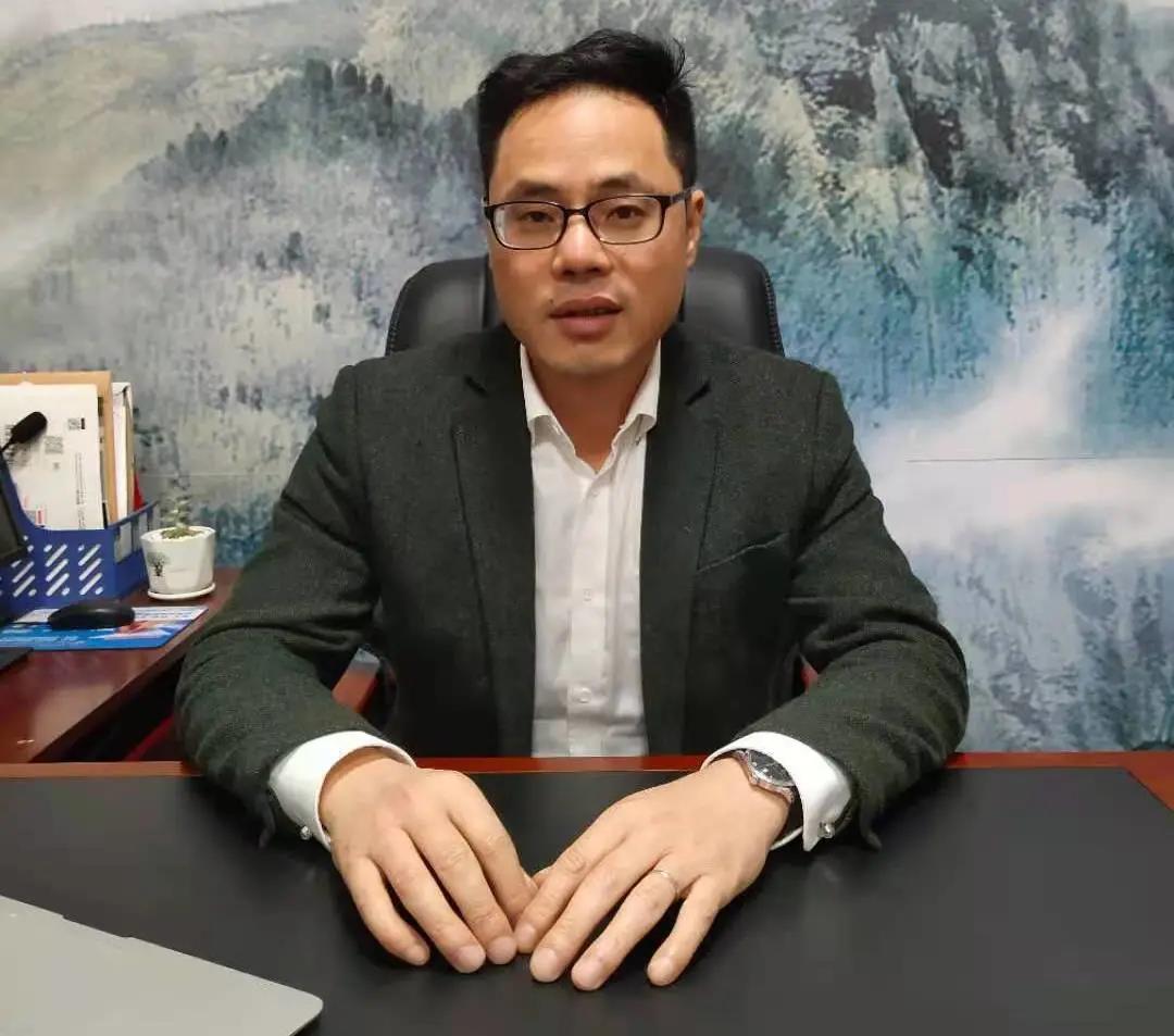ONE游戏官网-皇马巴塞赞助商