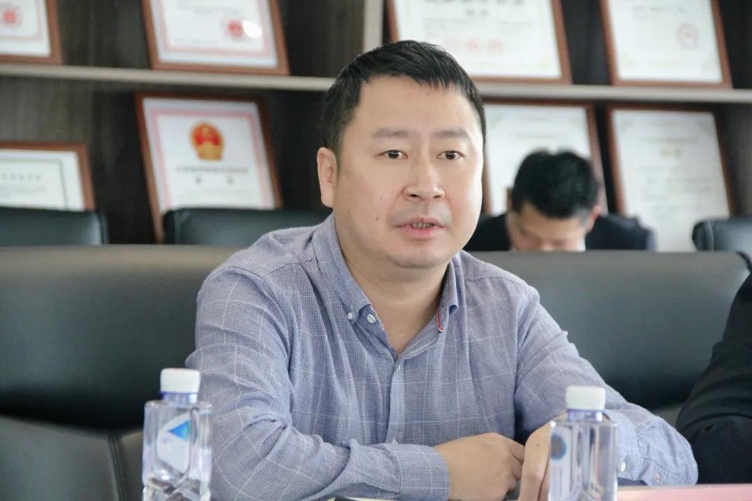 ONE游戏官网-皇马巴塞赞助商
