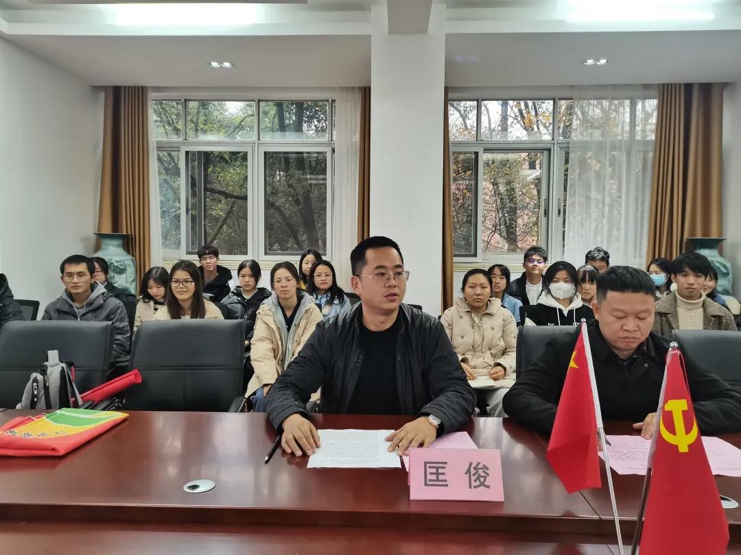 ONE游戏官网-皇马巴塞赞助商