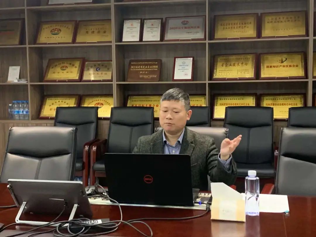 ONE游戏官网-皇马巴塞赞助商